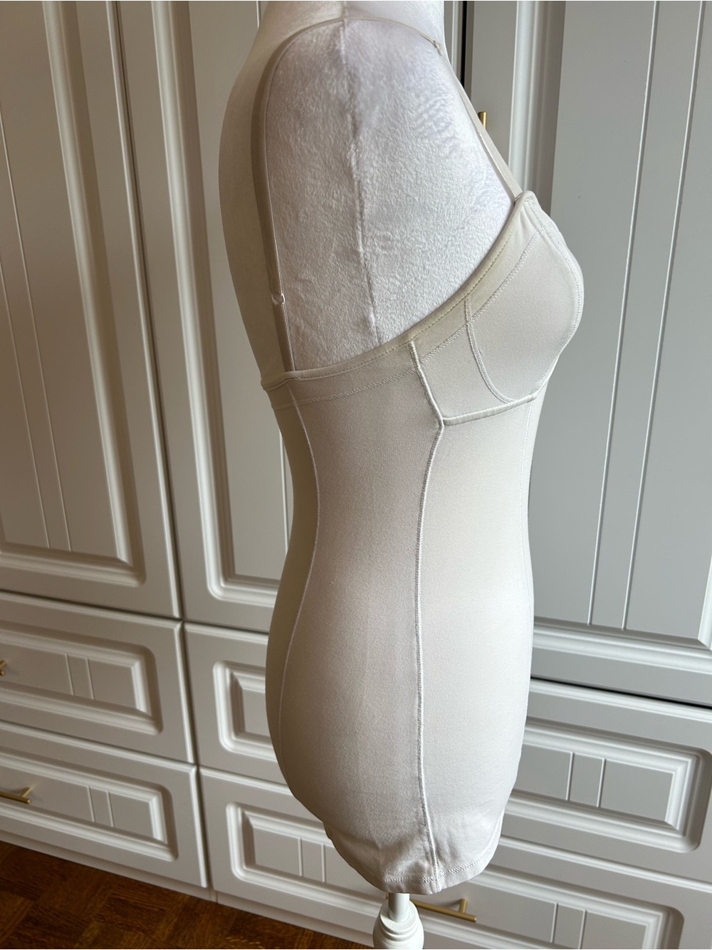 Talula Ivory Tank Top - Picture 3 of 6